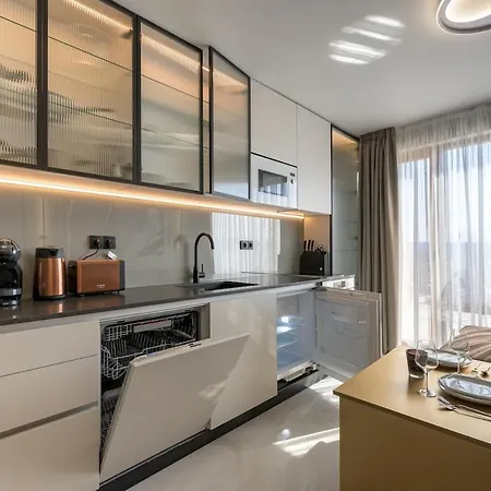 Sunset Terrace Апартаменты Варна