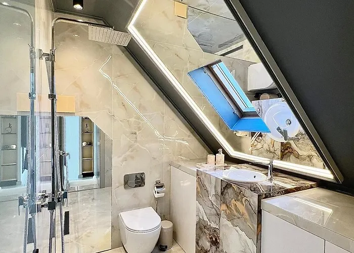 Sunset Terrace アパート