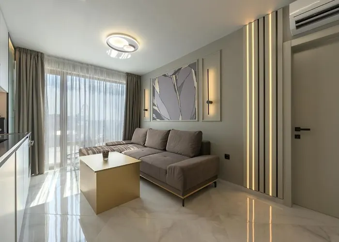 Sunset Terrace アパート